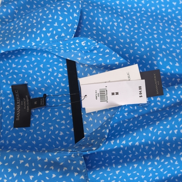 Banana Republic Sleeveless Top, Medium, Light Blue with white pattern - Picture 2 of 3